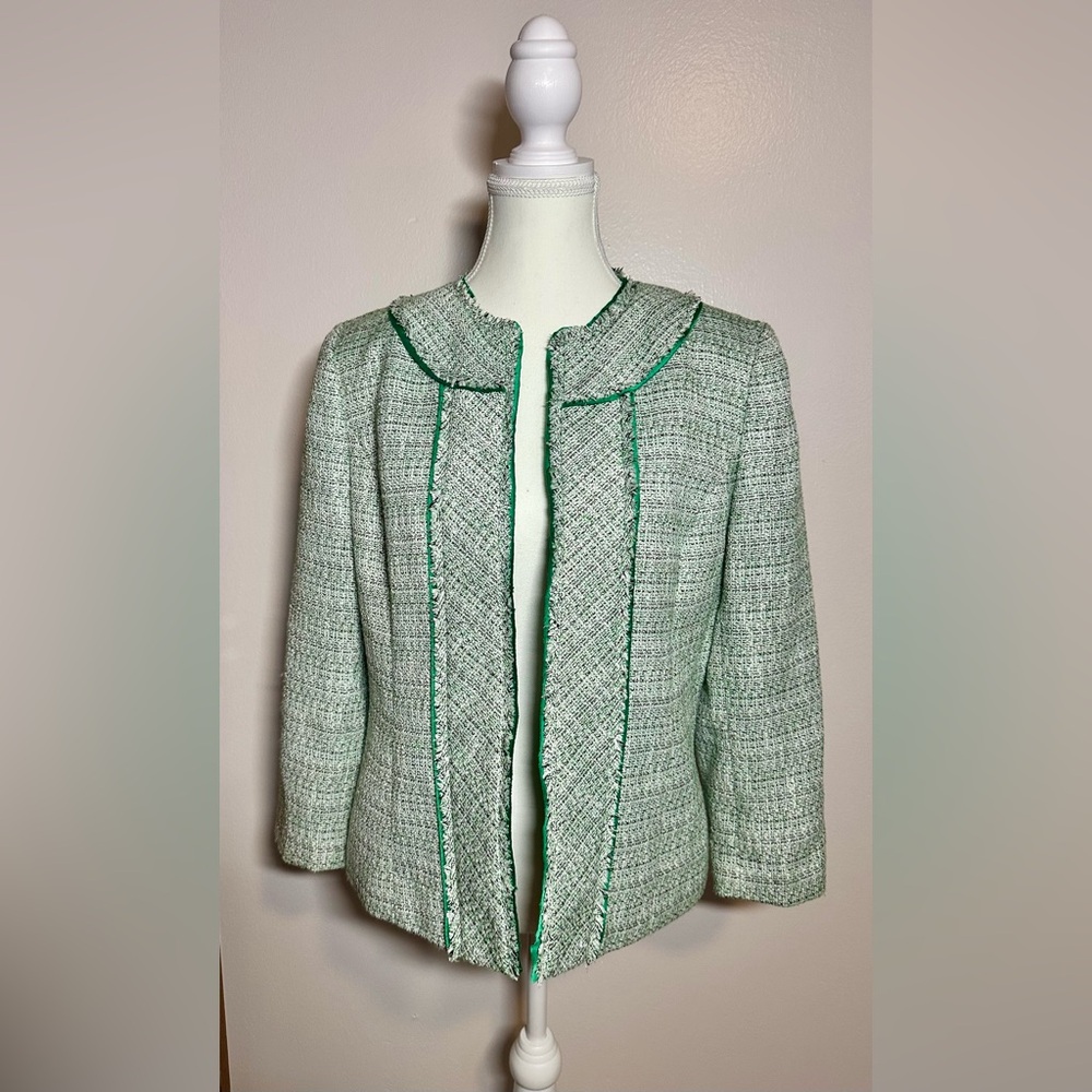Elegant Kasper Green Tweed Women's Jacket